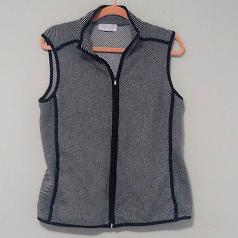 T by Talbot's Vest